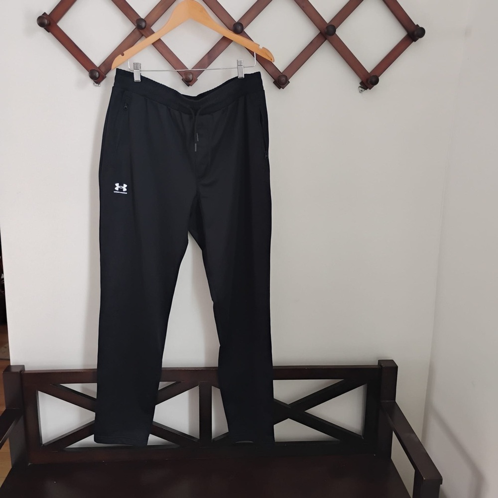 Under Armour Men's Black Joggers